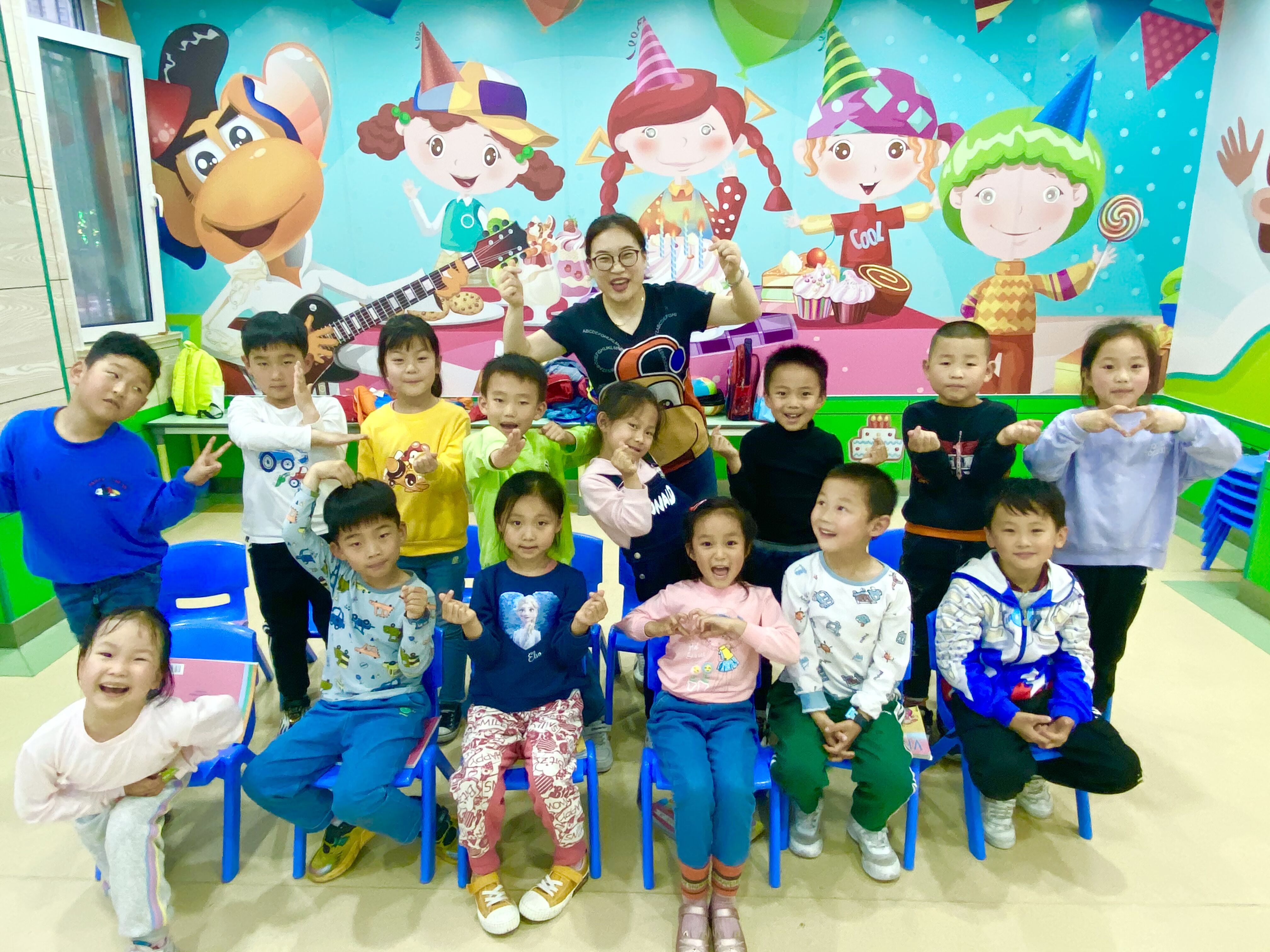 帮助儿孩子学习少儿英语 家长该怎么做？