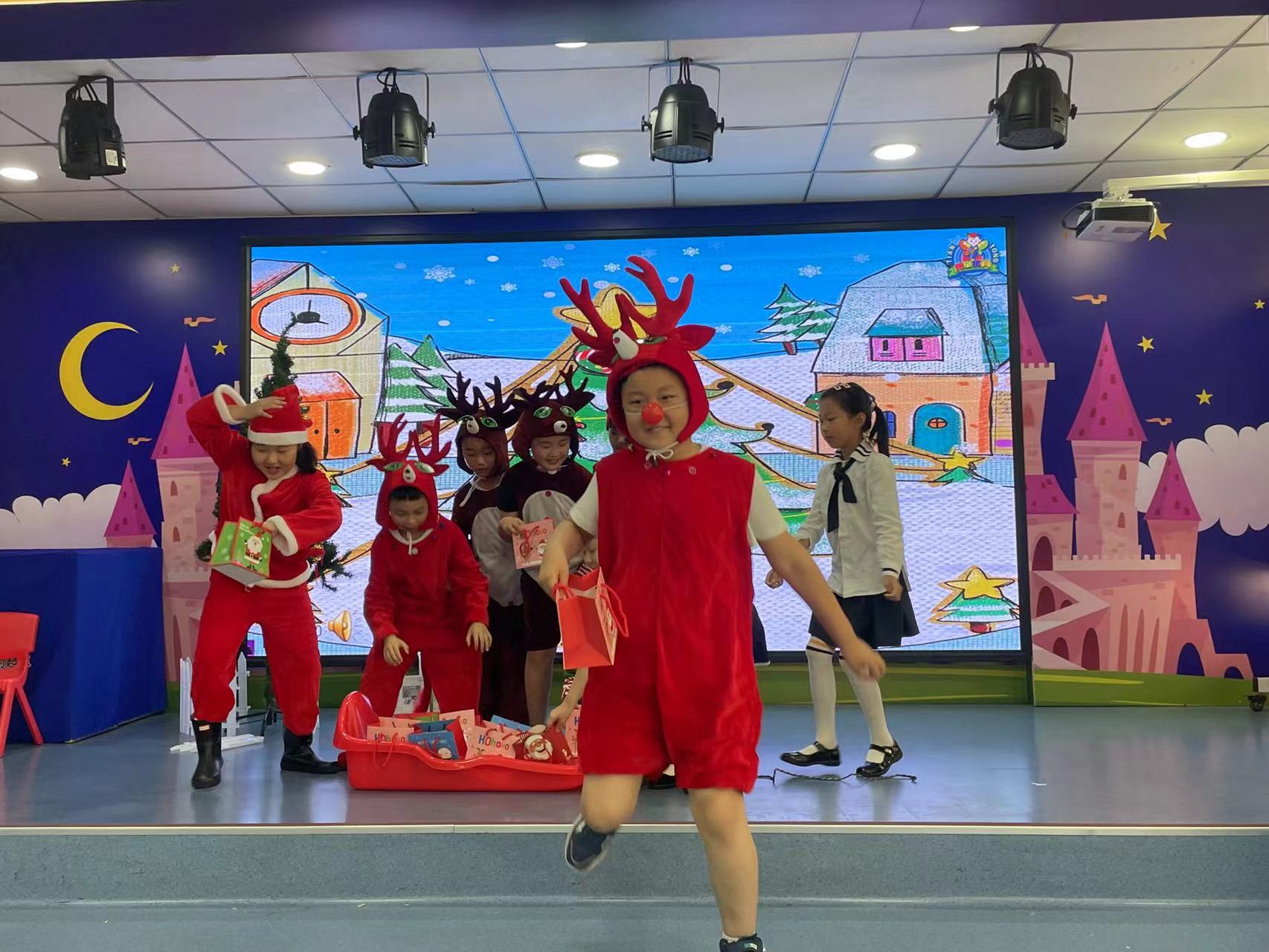 孩子学习少儿英语，父母应该扮演好这3个角